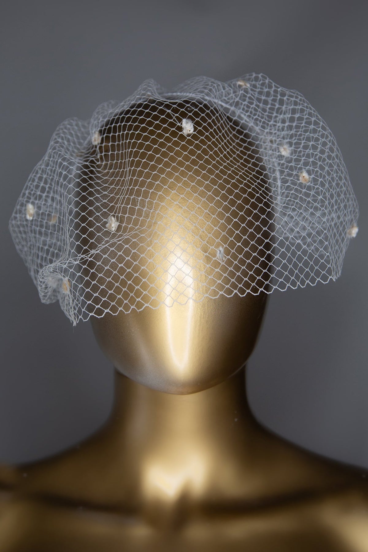 Ivory Dot Birdcage Veil Headpiece