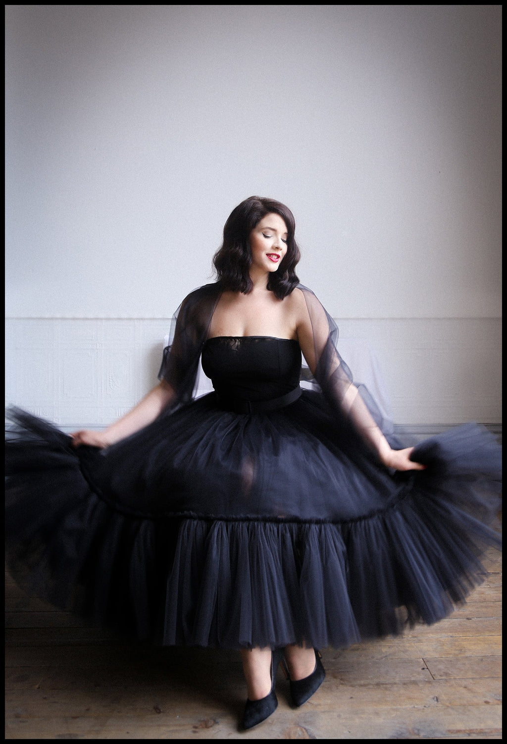 Ballerina - Black Tulle Tiered Midi Dress