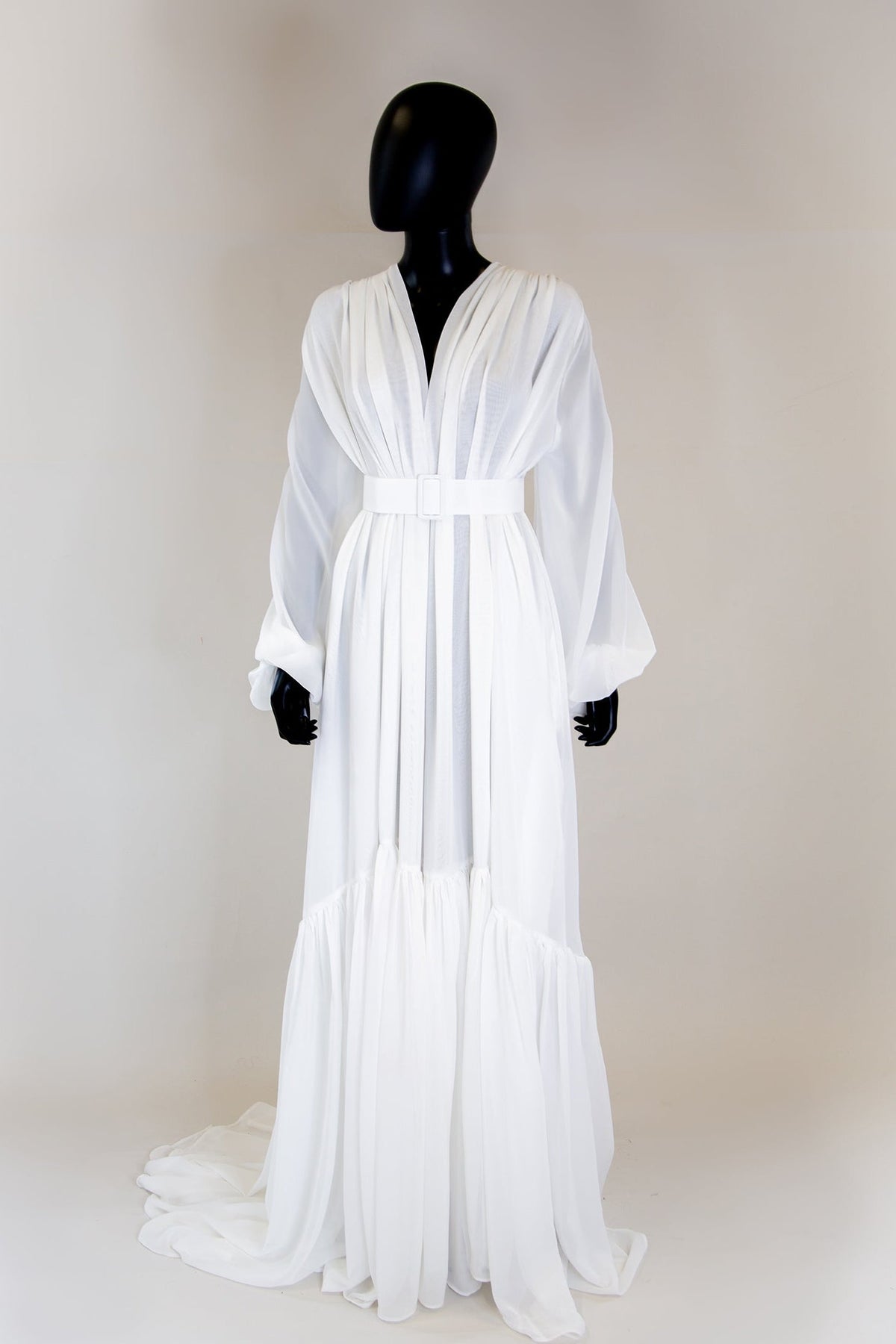 Vamp - Hollywood Ivory Chiffon Bishop Sleeve Gown