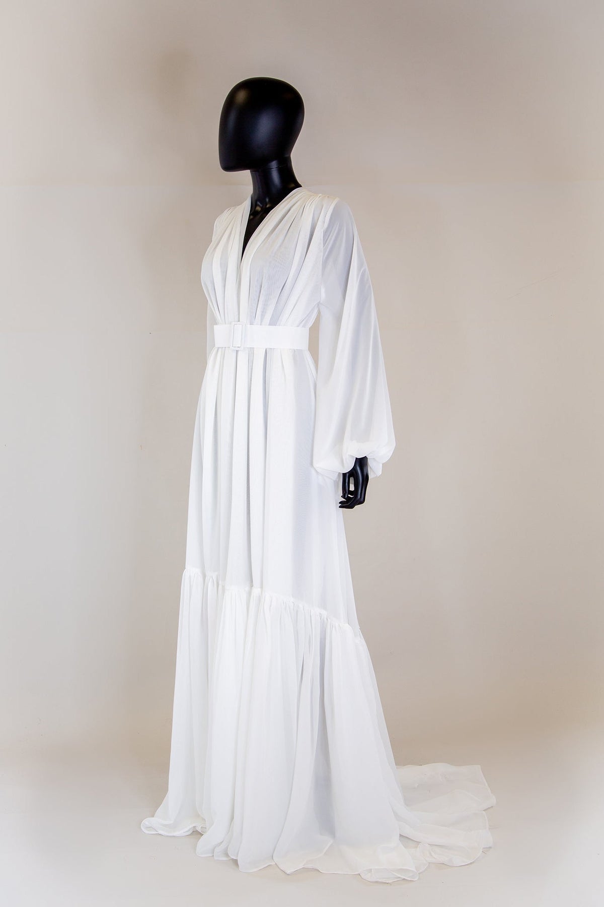 Vamp - Hollywood Ivory Chiffon Bishop Sleeve Gown