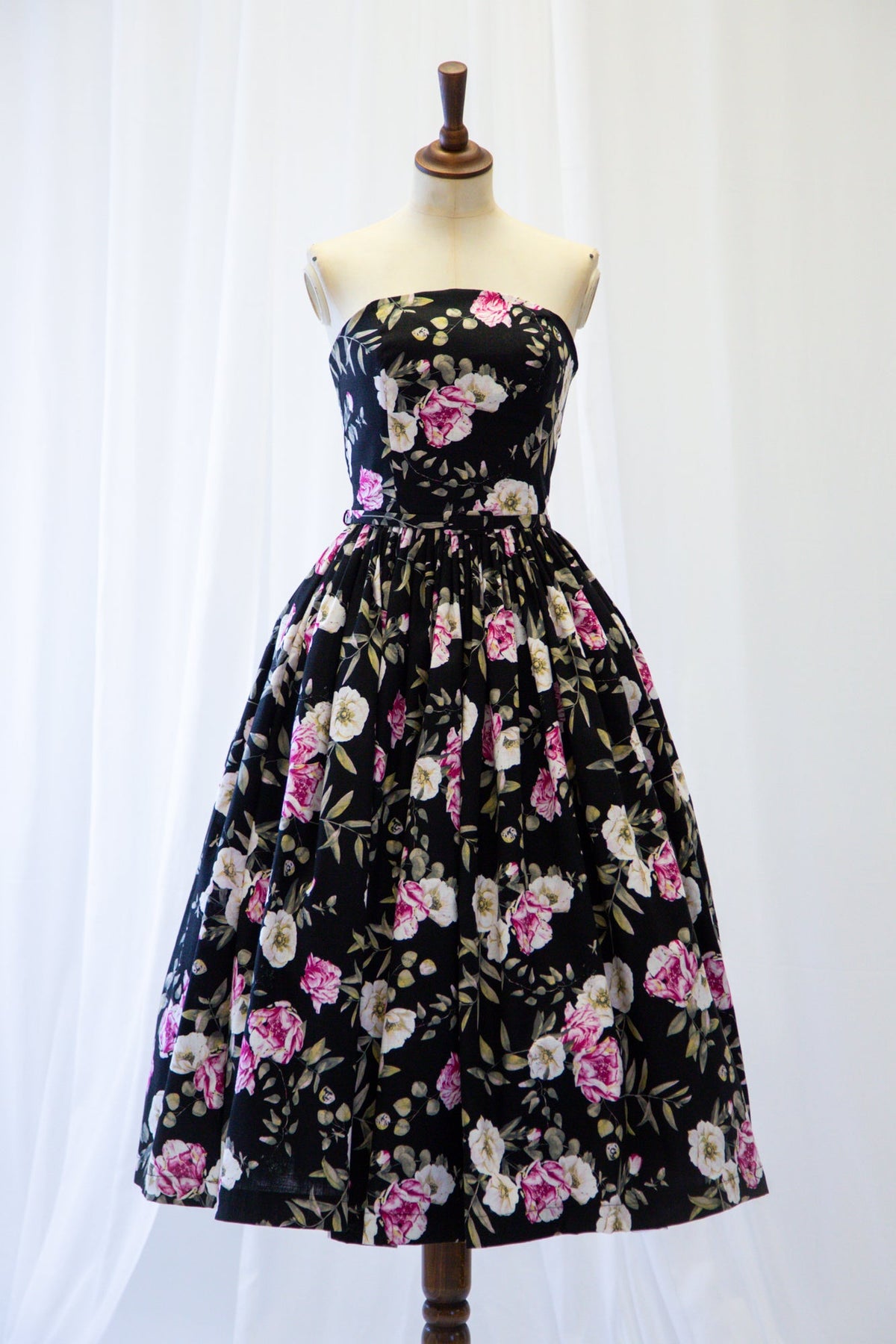 Aziza Rose Print Linen Bandeau Dress