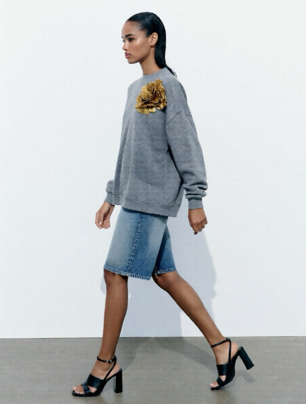Grey Cotton Sweatshirt With Gold Sequin Flower