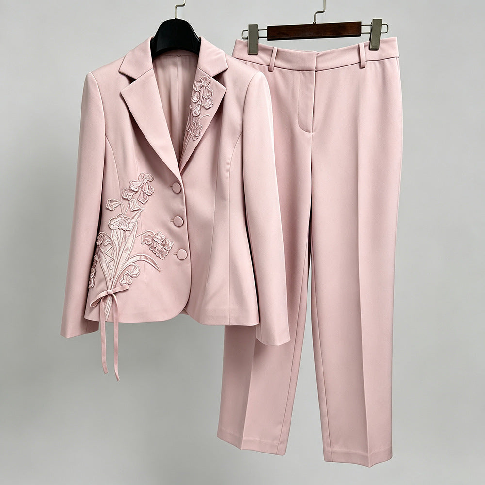 Pink Floral Embroidered Women’s Suit – Elegant Blazer and Trousers Set