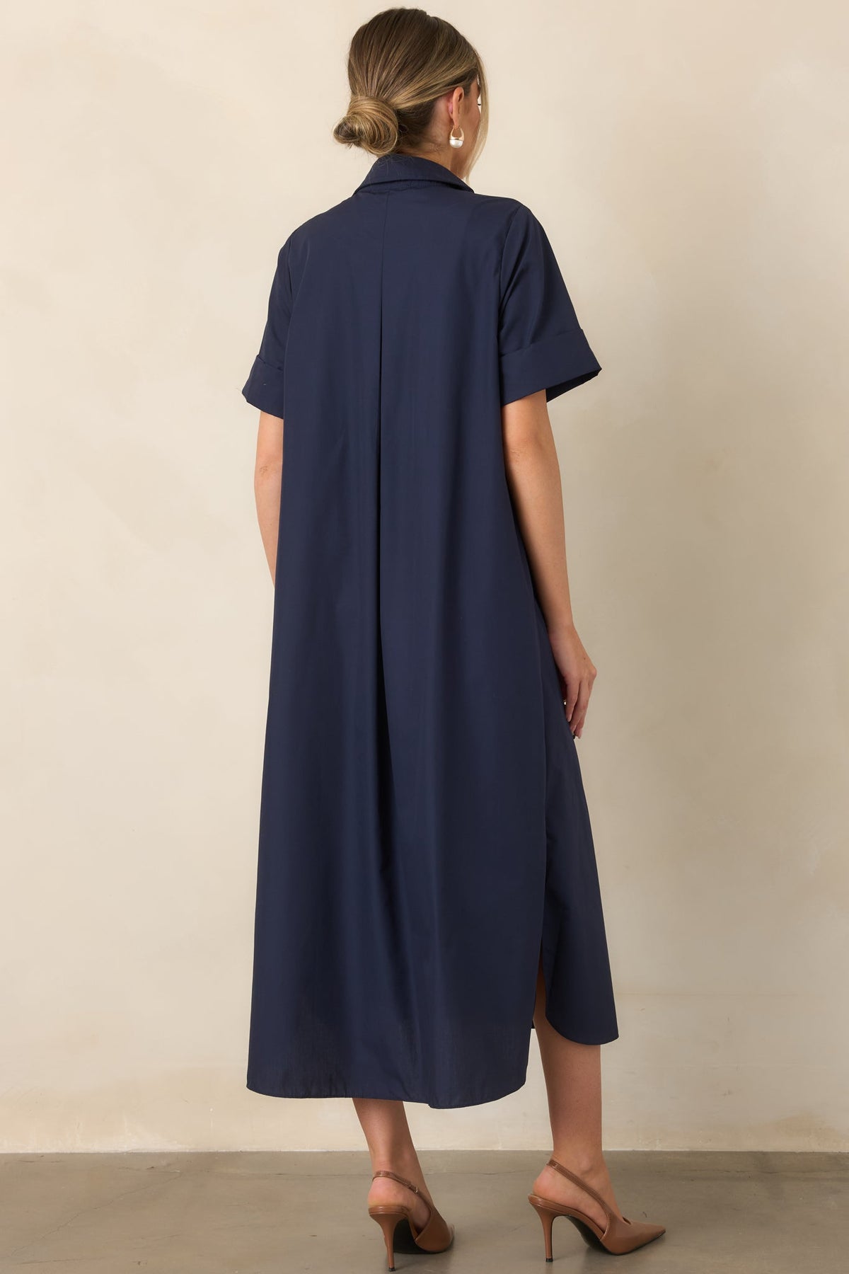 Read the Signs Navy Short Sleeve Maxi Dress