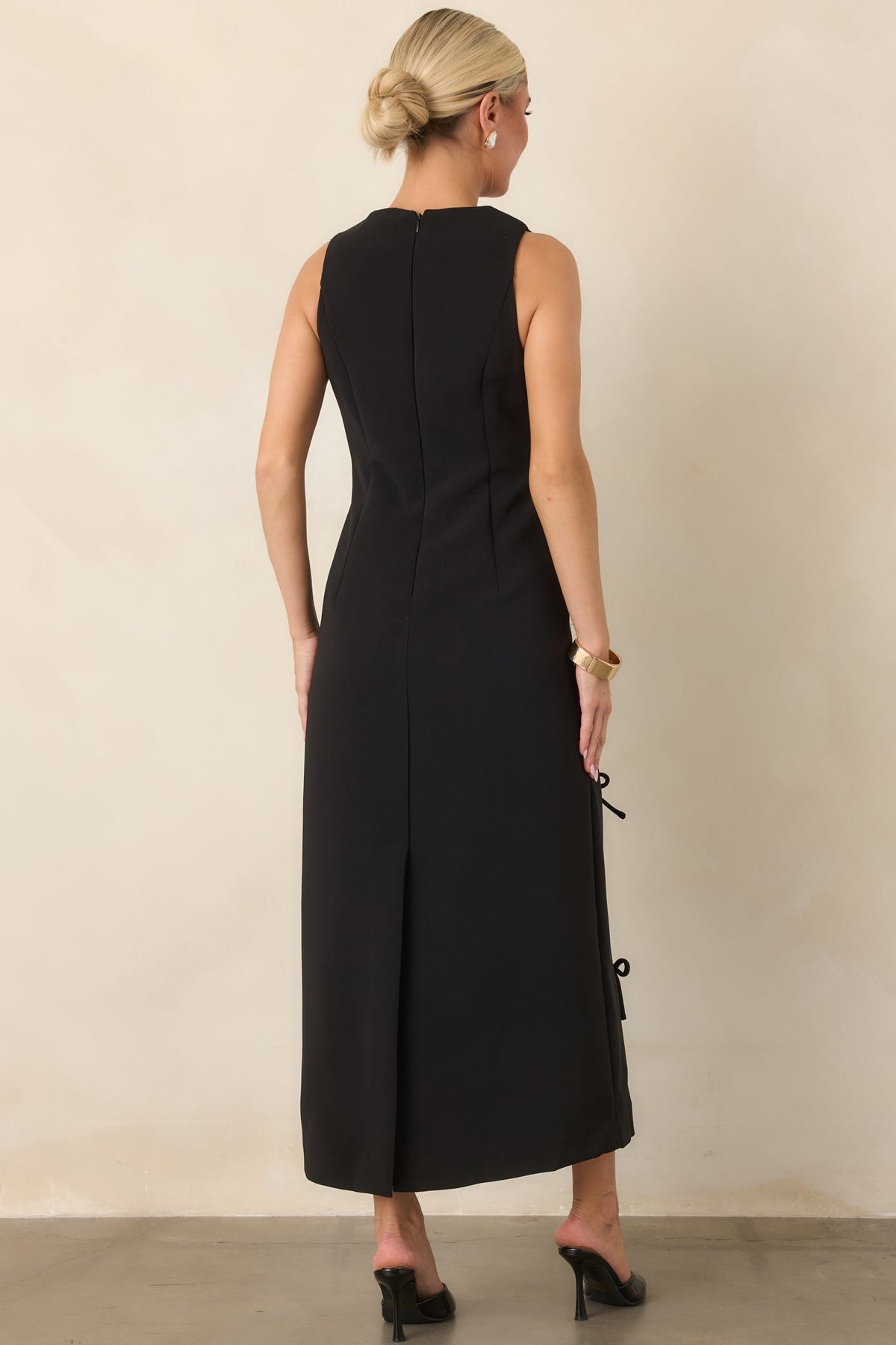 Bow to Toe Black Sleeveless Bow Detail Maxi Dress