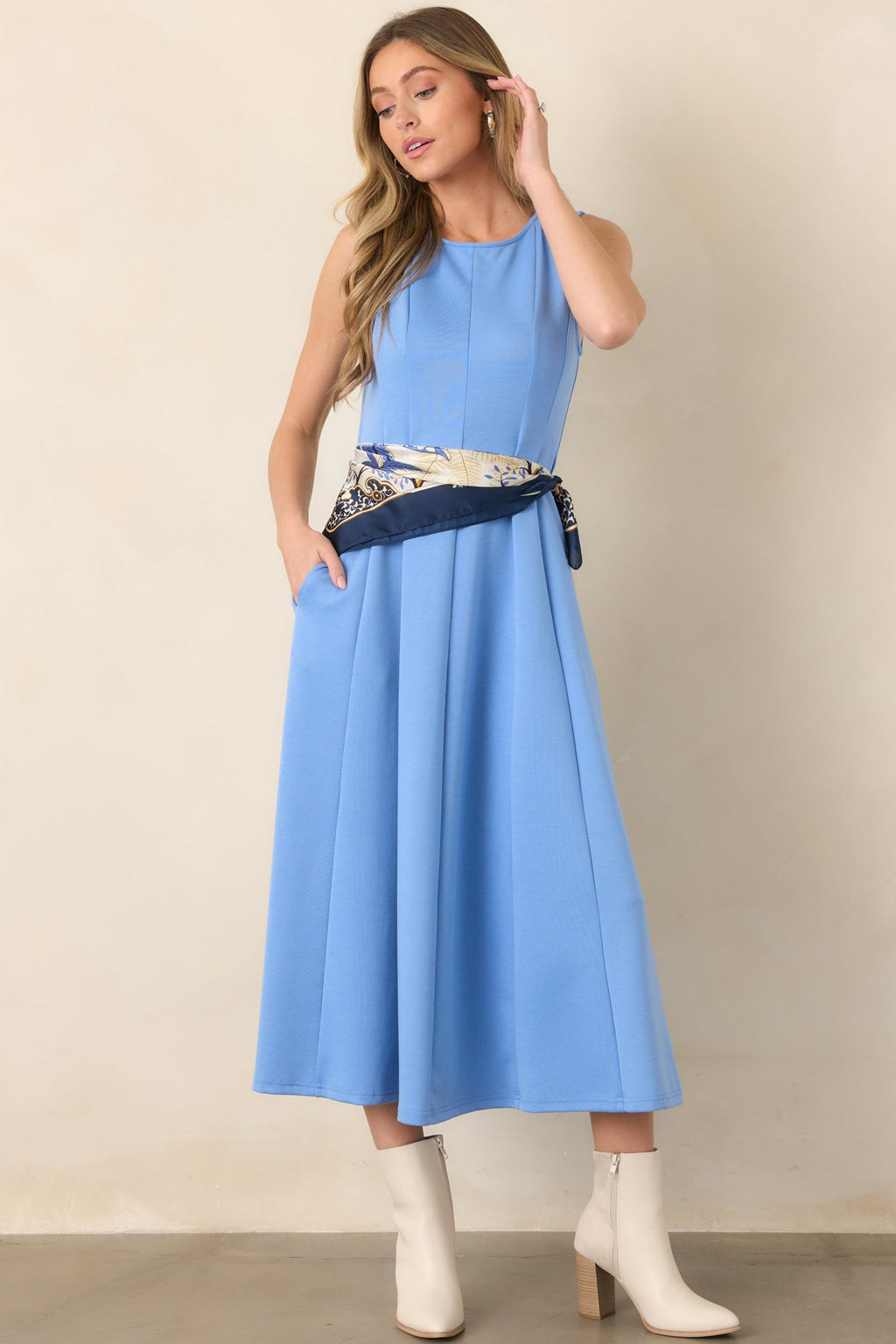 Soft Landing Light Blue Paneled Sleeveless Midi Dress